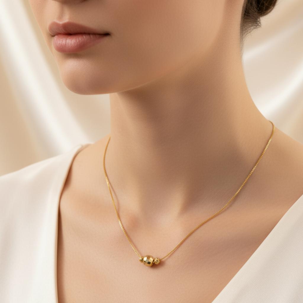  Gold Chain With Faceted Bead Pendant. - Image 3