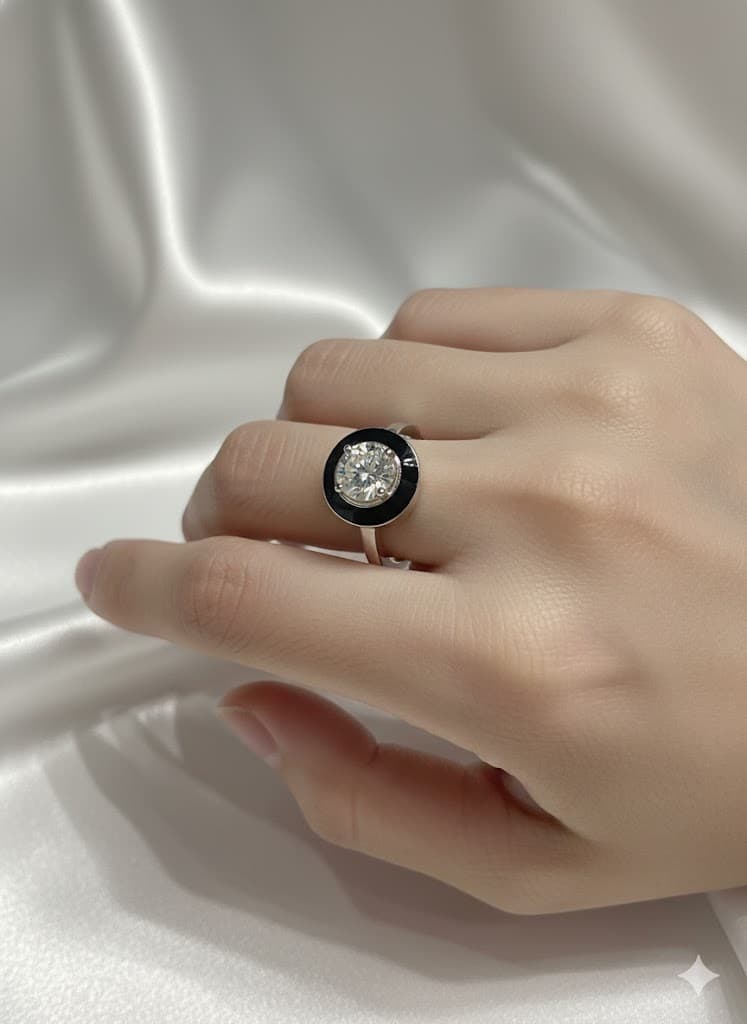 Black Bezel Cubic Zirconia Ring. - Image 4