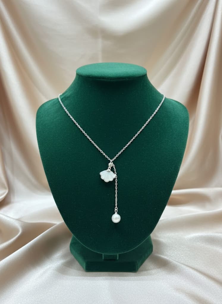 Dainty Shell Charm Pearl Dangle  Necklace