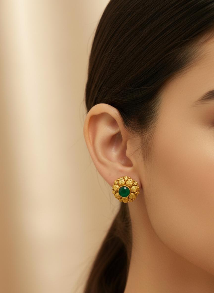 Intricate Textured Floral Green Stud - Image 4