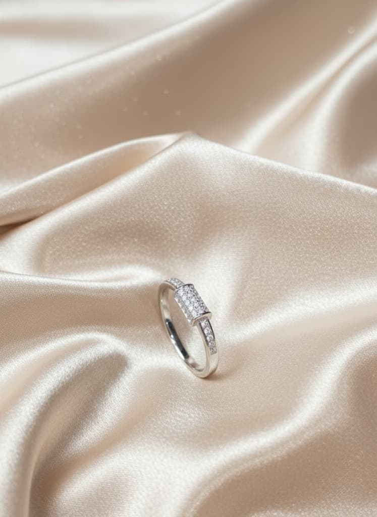 Premium Cubic Zirconia Cluster Solitaire Ring - Image 3