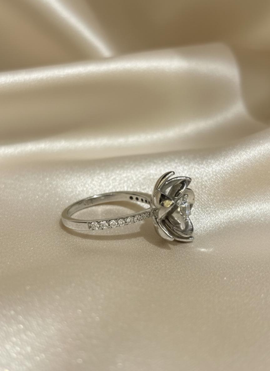 Premium Cubic Zirconia Floral Solitaire Ring  - Image 2