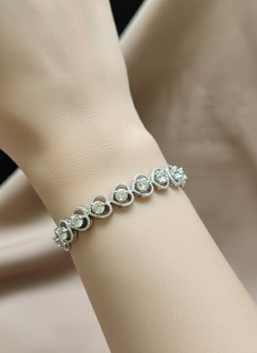 925 Silver Cubic Zirconia Heart Link Bracelet - Image 4