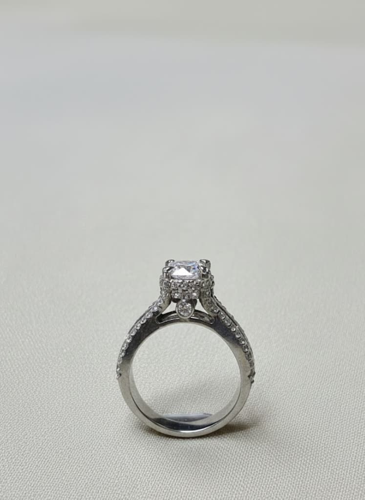 Sterling Silver Premium Cubic Zirconia Micropave Halo Cocktail Ring. - Image 3