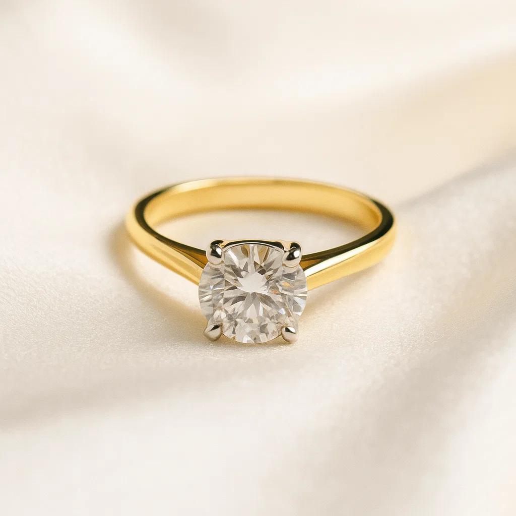 Round Cut Cubic Zirconia Solitaire Ring  - Image 2