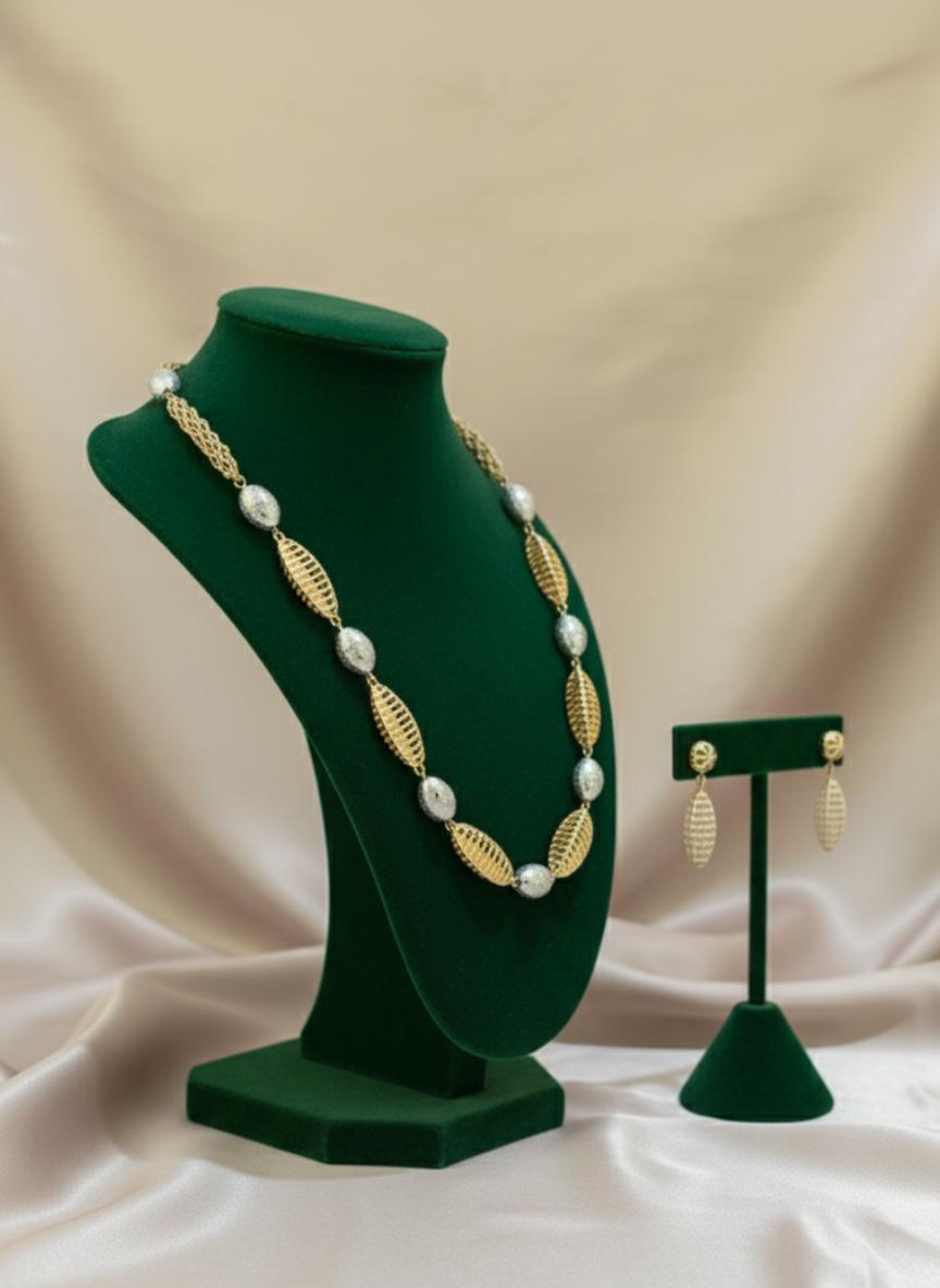 Two Tone Filigree Capsule Link Set - Image 2